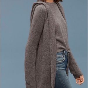 Aritzia - Community Hooded Sweater